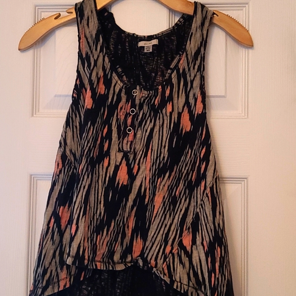 Tank top with slight high low